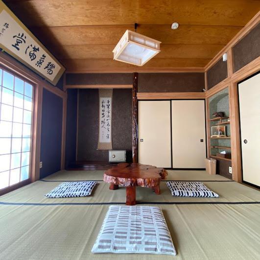 Gokayama Base Hotel Nanto Ngoại thất bức ảnh
